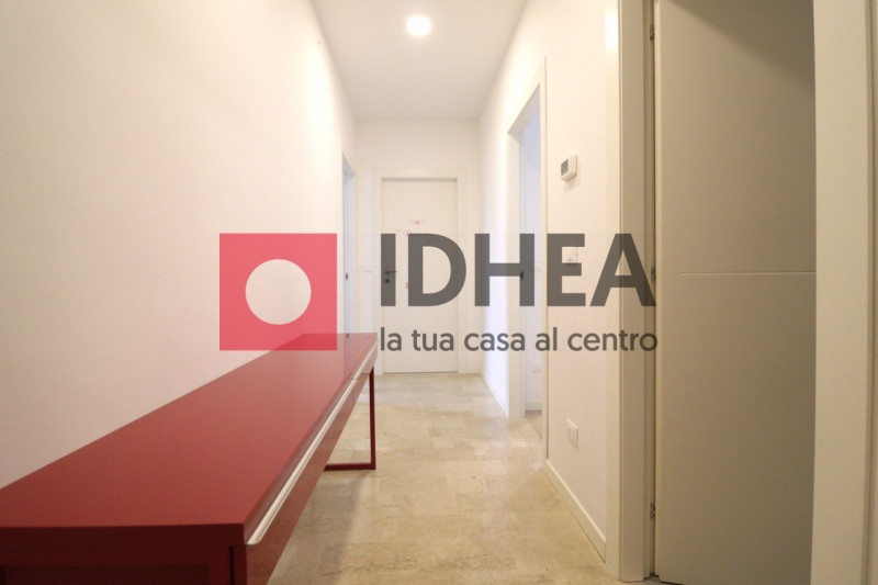 FONTANE "RIFERIMENTO NSV3"

L'agenzia IDHEA ha il piacere di proporvi questo appartamento quadril...