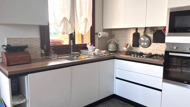 Ciao da Arcobaleno Consulenti Immobiliari! Siamo felici di presentarti un’opportunità TRANSITORIA...