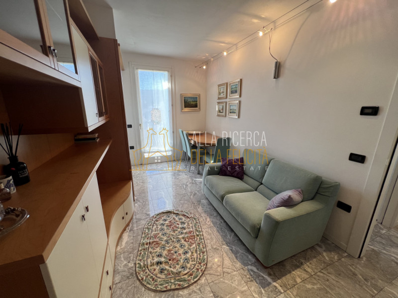 SCHIO - Centro: In zona residenziale ricercata APPARTAMENTO BILOCALE mai abitato. Cl. En. E IPE 1...