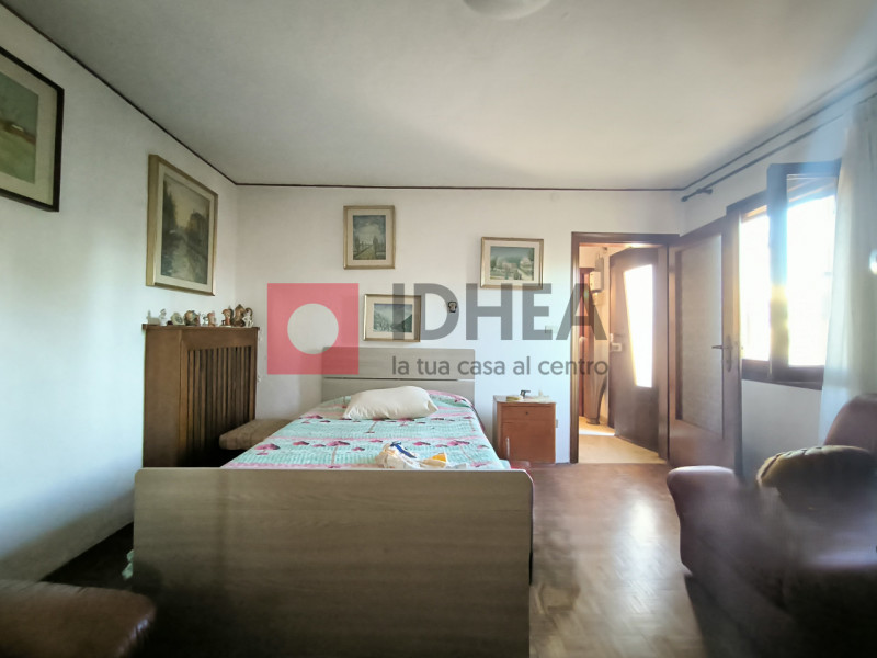 "RIFERIMENTO FPSB4 "

SAN BIAGIO DI CALLALTA- Fraz. OLMI

Non lontano dal Centro commerciale Tizi...