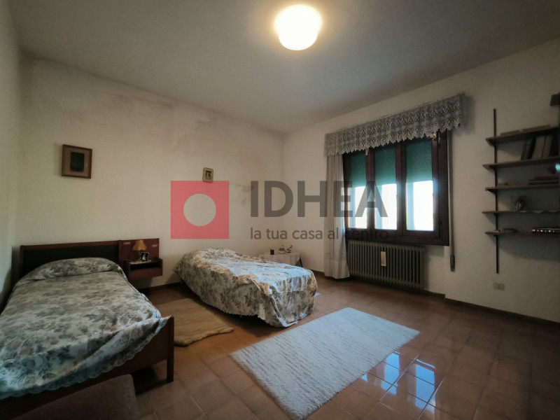 "RIFERIMENTO FPSB4 "

SAN BIAGIO DI CALLALTA- Fraz. OLMI

Non lontano dal Centro commerciale Tizi...