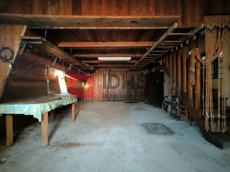 "RIFERIMENTO FPSB4 "

SAN BIAGIO DI CALLALTA- Fraz. OLMI

Non lontano dal Centro commerciale Tizi...