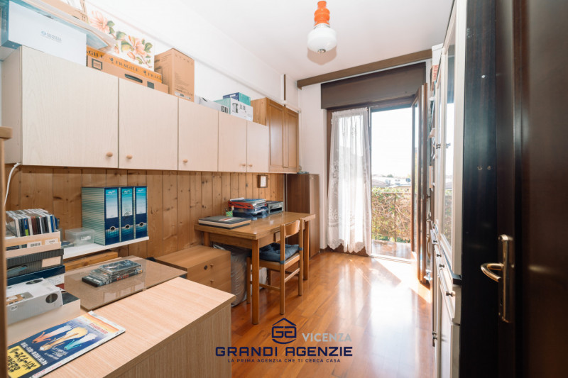 OSPEDALETTO. 
In una posizione tranquilla, al riparo dal traffico e alla fine di una strada chius...