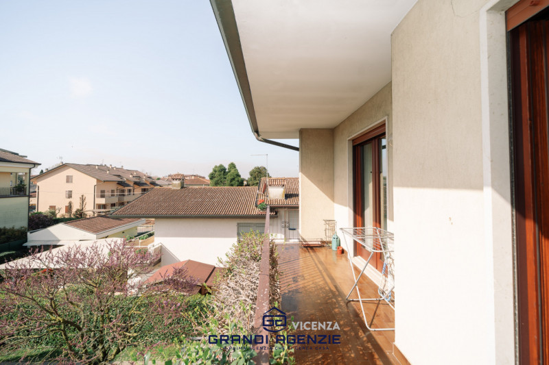 OSPEDALETTO. 
In una posizione tranquilla, al riparo dal traffico e alla fine di una strada chius...