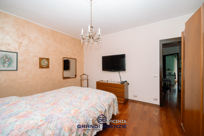 OSPEDALETTO. 
In una posizione tranquilla, al riparo dal traffico e alla fine di una strada chius...