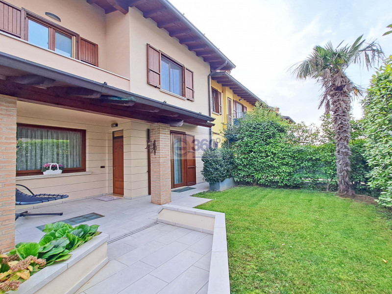 Erbusco Vendita Casa a schiera porzione di testa