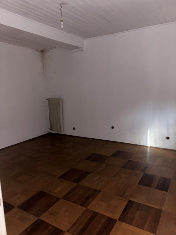 Situata nel cuore di Sarmede, questa casa singola rappresenta un’interessante opportunità per chi...