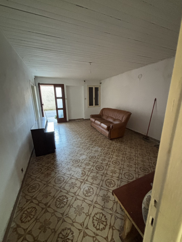 Situata nel cuore di Sarmede, questa casa singola rappresenta un’interessante opportunità per chi...