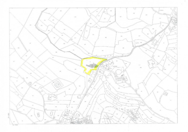 Nel cuore della località San Gottardo, proponiamo un'interessante soluzione immobiliare ideale pe...
