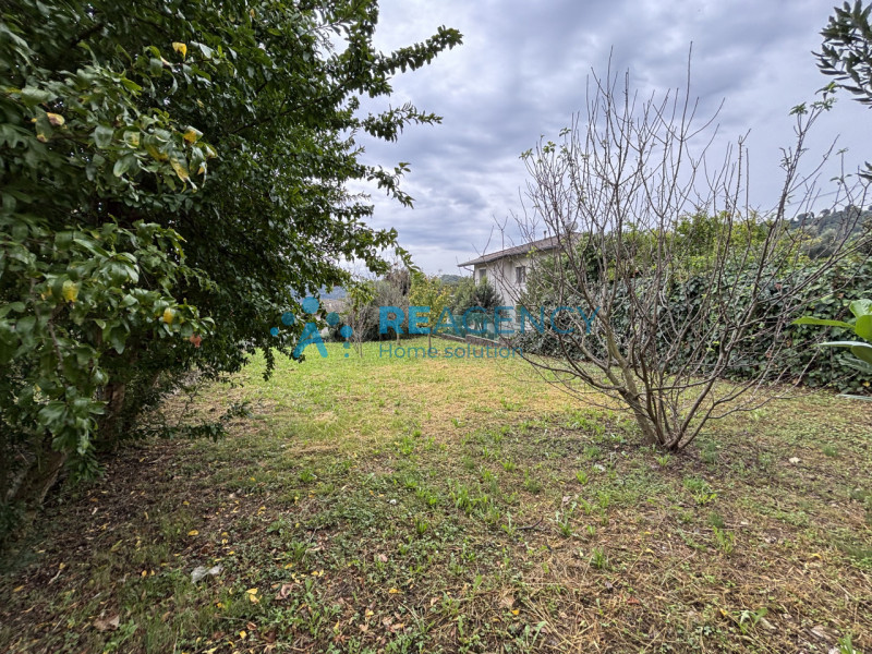 La tua nuova vita inizia a Gambugliano!

Scopri questa splendida casa singola con giardino privat...
