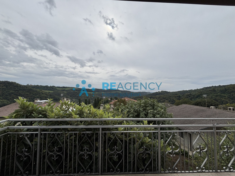 La tua nuova vita inizia a Gambugliano!

Scopri questa splendida casa singola con giardino privat...