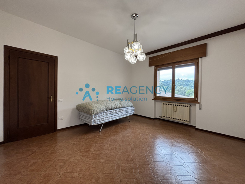 La tua nuova vita inizia a Gambugliano!

Scopri questa splendida casa singola con giardino privat...