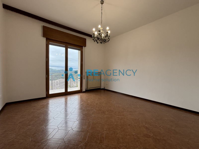 La tua nuova vita inizia a Gambugliano!

Scopri questa splendida casa singola con giardino privat...