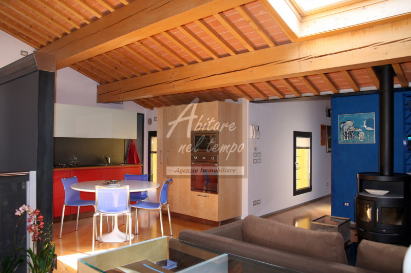 CITTADELLA (PD) - CENTRO STORICO

In nostra esclusiva proponiamo un piccolo gioiello in centro st...