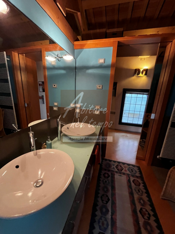 CITTADELLA (PD) - CENTRO STORICO

In nostra esclusiva proponiamo un piccolo gioiello in centro st...