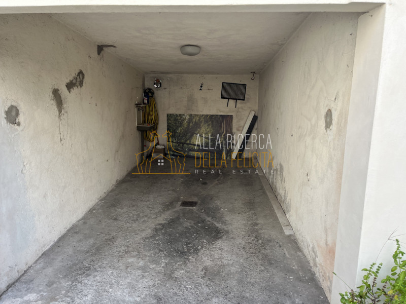 SCHIO - Resecco: In zona residenziale comoda al centro città, APPARTAMENTO BICAMERE al piano terr...