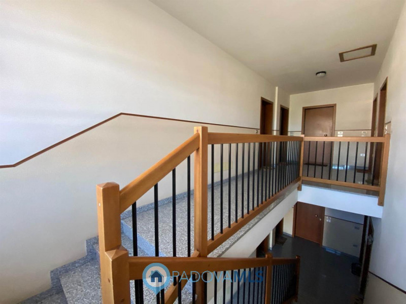 Immobile in esclusiva al Gruppo Padova MLS.
APPARTAMENTO A MONSELICE.
In localita' San Bortolo, o...