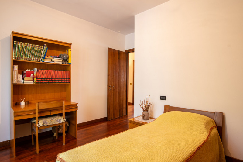 Proponiamo in vendita una splendida villa singola disposta su un unico piano. L’abitazione, 270 m...