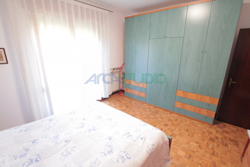 Quinto Vicentino:
Stai cercando una villa singola adatta anche ad ospitare due nuclei familiari s...