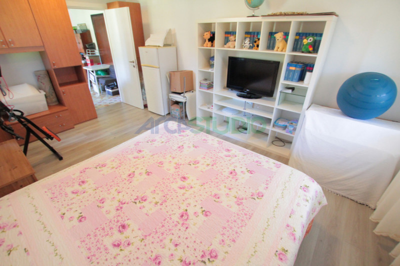 Quinto Vicentino:
Stai cercando una villa singola adatta anche ad ospitare due nuclei familiari s...