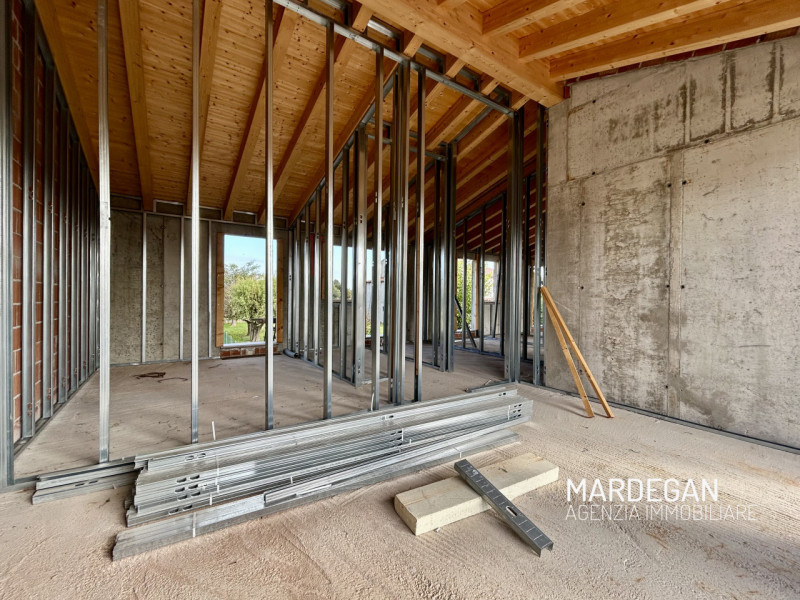 Quando vieni a scoprirlo?
Questo appartamento di nuova costruzione personalizzabile nelle finitur...