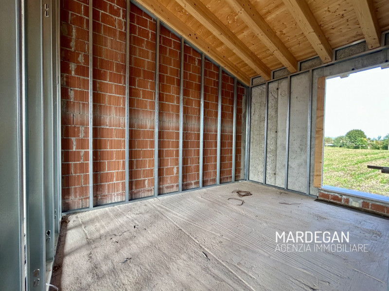 Quando vieni a scoprirlo?
Questo appartamento di nuova costruzione personalizzabile nelle finitur...