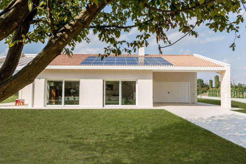 Nel cuore di Galzignano Terme, immersa nel suggestivo contesto naturalistico del Parco dei Colli ...