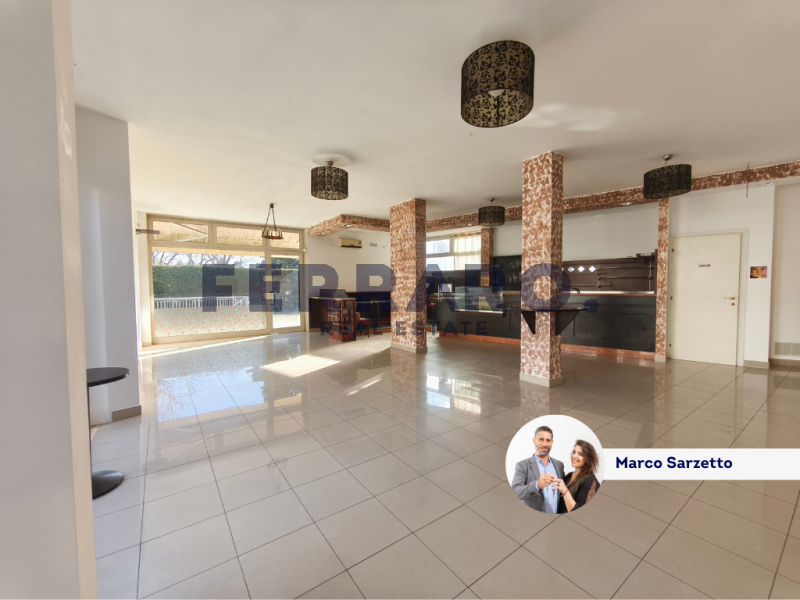 Sei alla ricerca di uno spazio commerciale dove far crescere la tua attività?
Lo desideri in zona...