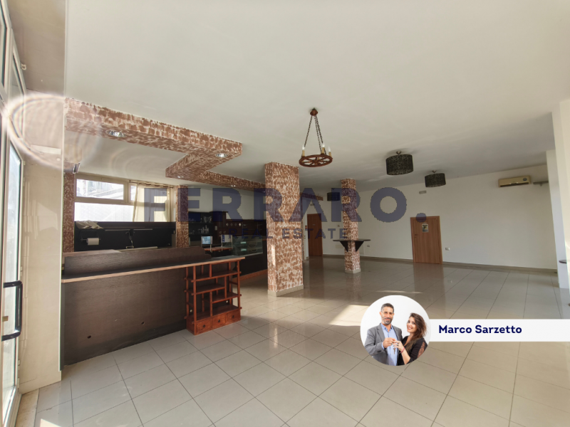 Sei alla ricerca di uno spazio commerciale dove far crescere la tua attività?
Lo desideri in zona...