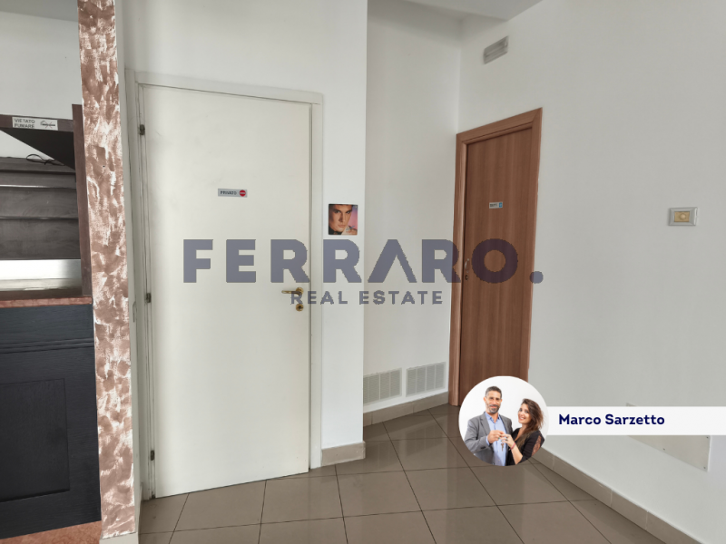 Sei alla ricerca di uno spazio commerciale dove far crescere la tua attività?
Lo desideri in zona...