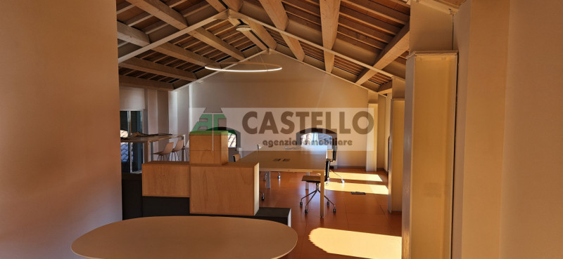 Padova S.Gregorio Luminoso Ufficio Open Space – Centro Direzionale

In posizione strategica press...