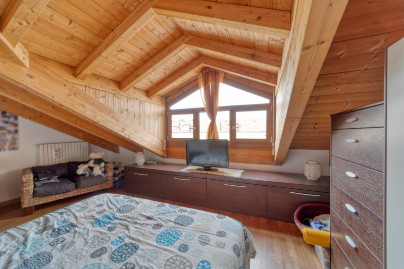 Nel cuore di Saccolongo, a pochi passi dalla chiesa e dai principali servizi del paese, proponiam...