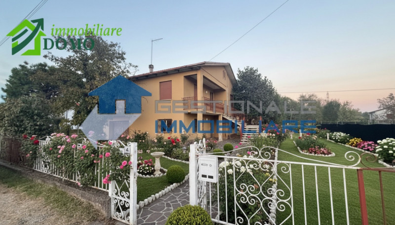 BUONI MOTIVI PER ACQUISTARE QUESTO IMMOBILE:

- ZONA RICERCATA
- GIARDINO
- GARAGE
- BUONA DISTRI...