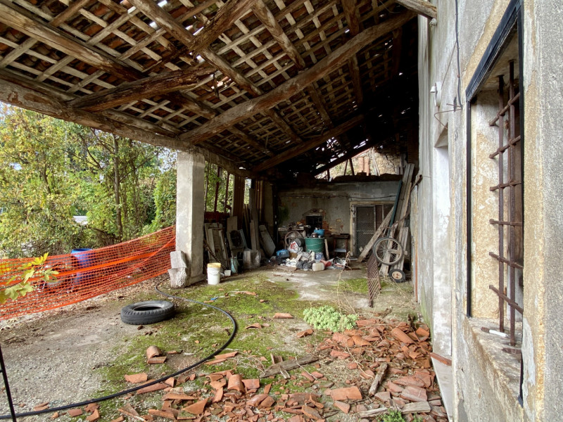 Brendola. In località Pedocchio proponiamo in vendita un annesso rustico con grande potenzialità ...