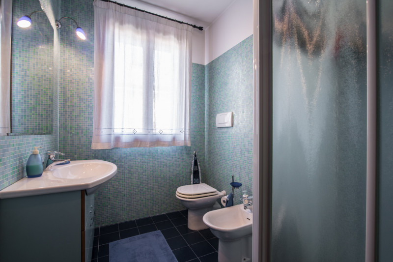 Albignasego zona Ferri, proponiamo una splendida villa singola in perfette condizioni, situata in...