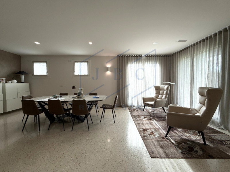 ODERZO - (TV) 
Modernità, luce, armonia! A pochi minuti dal cuore del centro storico di Oderzo, p...