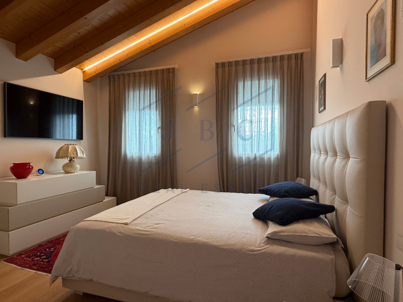 ODERZO - (TV) 
Modernità, luce, armonia! A pochi minuti dal cuore del centro storico di Oderzo, p...