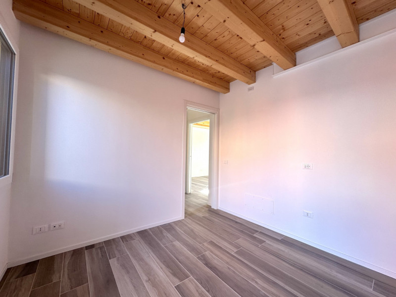 Brusegana. Euro 375.000 prezzo non trattabile. Casa schiera, su 2 livelli. 
Classe A4, ep 26,16 k...