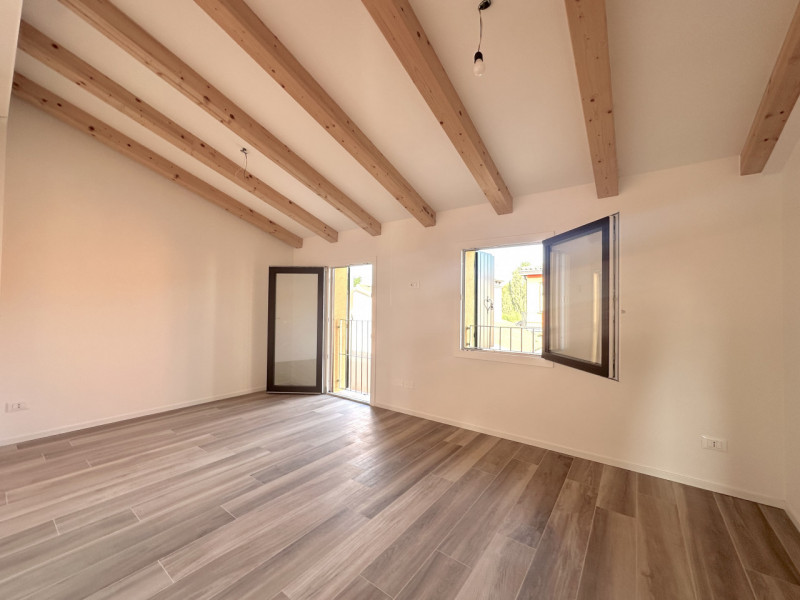 Brusegana. Euro 375.000 prezzo non trattabile. Casa schiera, su 2 livelli. 
Classe A4, ep 26,16 k...