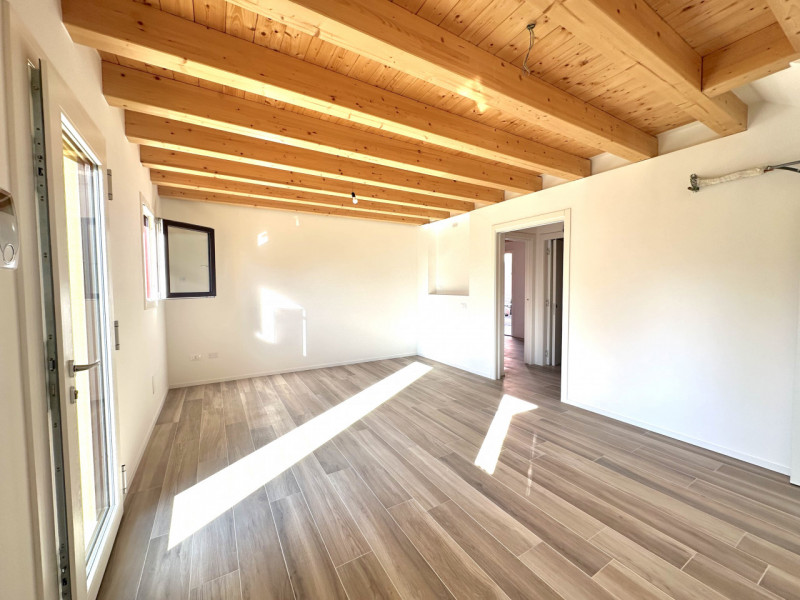 Brusegana. Euro 375.000 prezzo non trattabile. Casa schiera, su 2 livelli. 
Classe A4, ep 26,16 k...