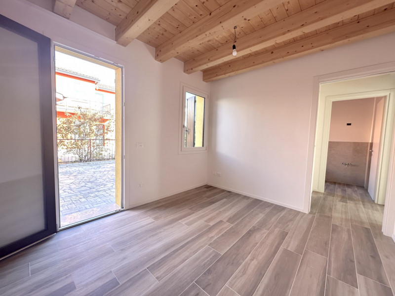 Brusegana. Euro 375.000 prezzo non trattabile. Casa schiera, su 2 livelli. 
Classe A4, ep 26,16 k...