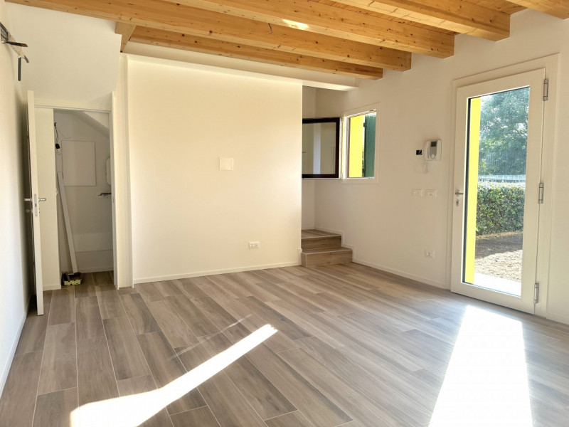 Brusegana. Euro 375.000 prezzo non trattabile. Casa schiera, su 2 livelli. 
Classe A4, ep 26,16 k...