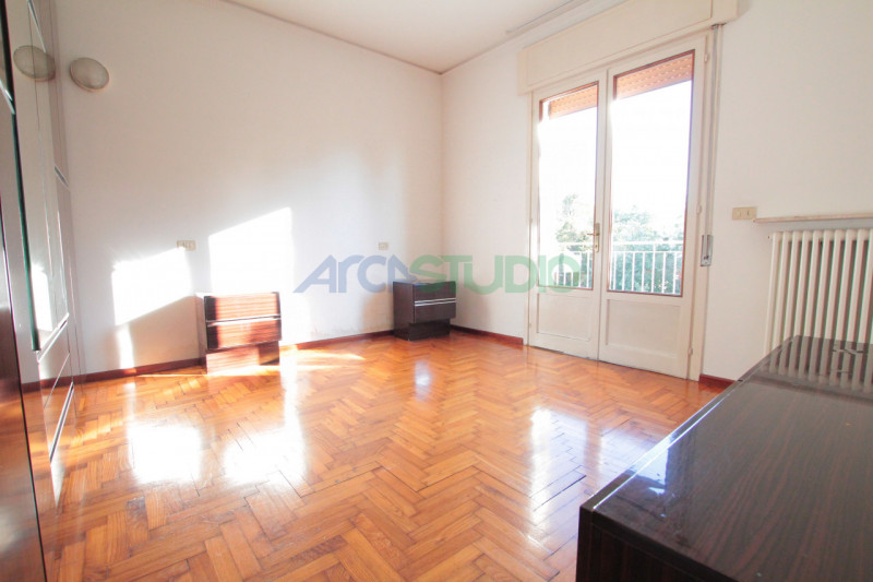 IN TRATTATIVA - Quinto Vicentino:  
Soluzione ideale se ami vivere in grandi spazi abitativi, com...