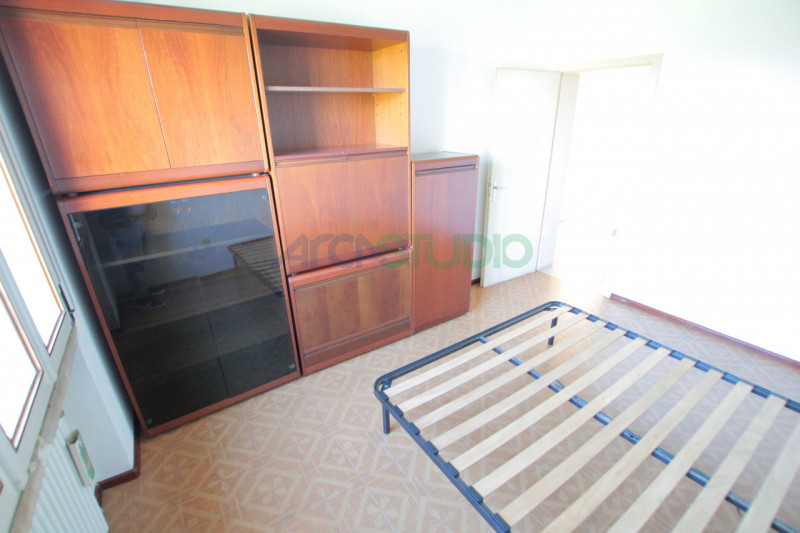 IN TRATTATIVA - Quinto Vicentino:  
Soluzione ideale se ami vivere in grandi spazi abitativi, com...