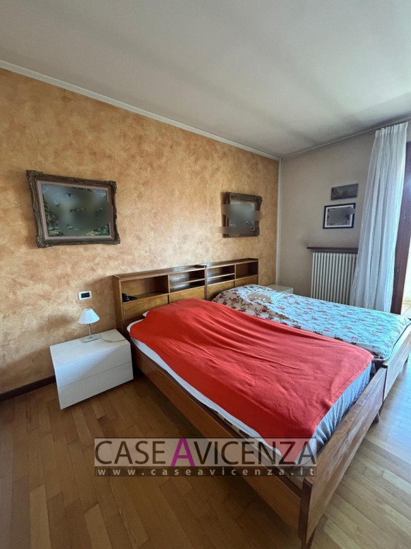 Camisano Vicentino (VI) C.E. in corso di definizione - Proponiamo ESCLUSIVO appartamento sito a p...