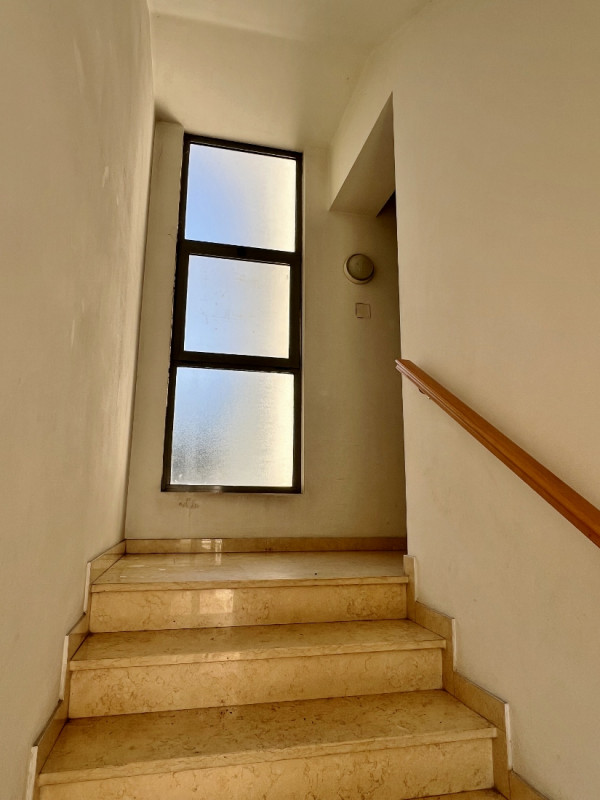 GRAZIOSO BICAMERE BISERVIZI CON TERRAZZO E GARAGE IN VENDITA A VICENZA SANTA BERTILLA - RIF. 8304...