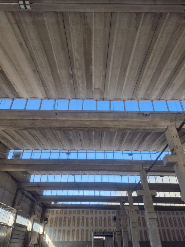 CAPANNONE INDUSTRIALE DI 15.900 MQ IN LOCAZIONE A VELO D'ASTICO (VI) - Rif. 8305
Proponiamo in lo...