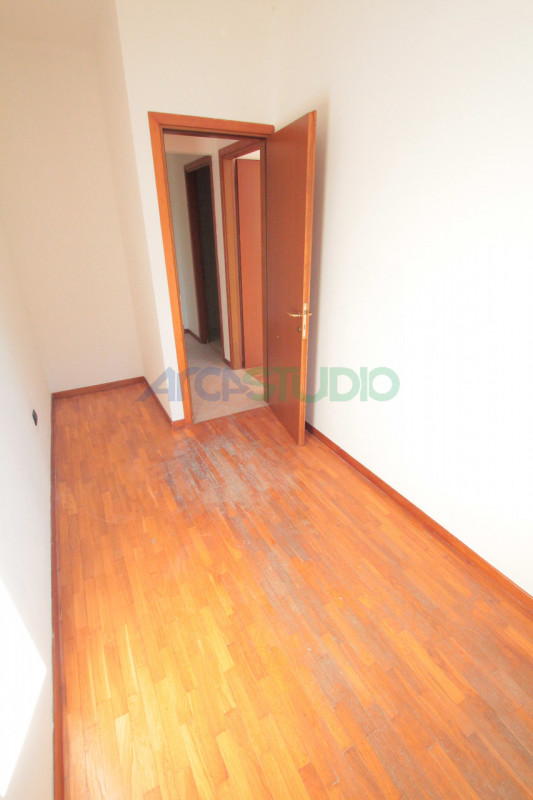 Bolzano Vicentino - Lisiera: 
Sei single e non hai bisogno di grandi spazi abitativi? Sei stanco ...