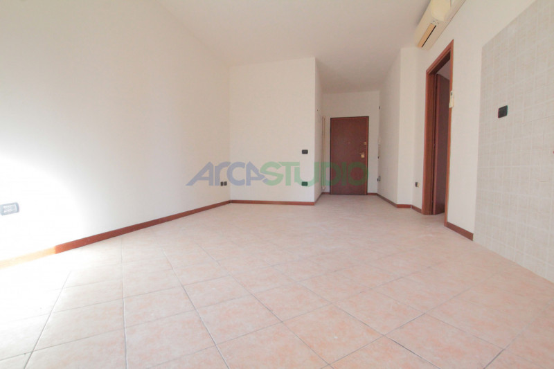 Bolzano Vicentino - Lisiera: 
Sei single e non hai bisogno di grandi spazi abitativi? Sei stanco ...