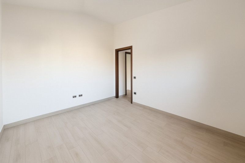 Scopri il tuo nuovo rifugio nel cuore di Camposampiero! Questo splendido appartamento di 60 mq è ...